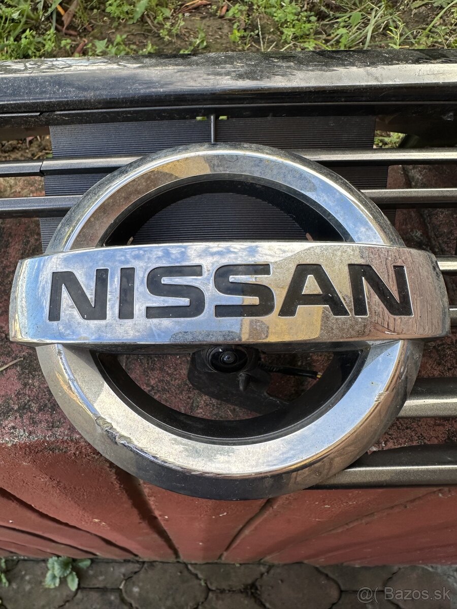 Predná kamera Nissan Navara NP300