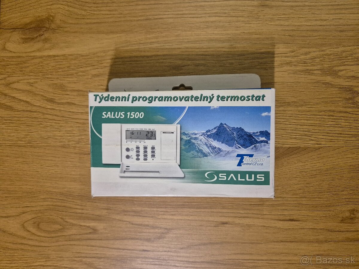 Programovateľný termostat SALUS 1500