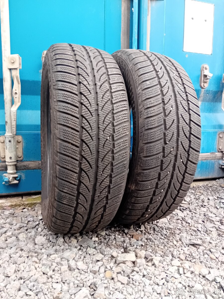 205/60R16 Zimné pneumatiky Sportiva