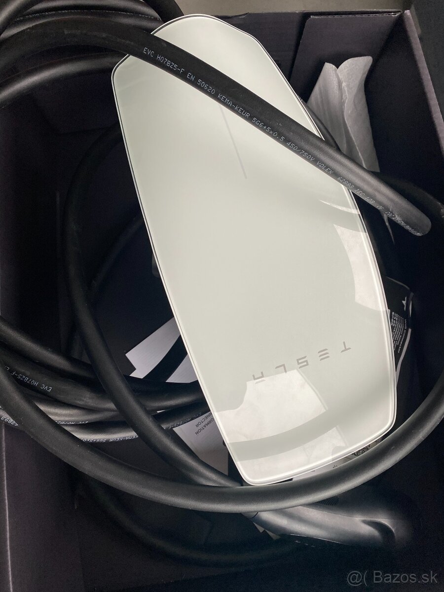 Tesla wallconnector novy