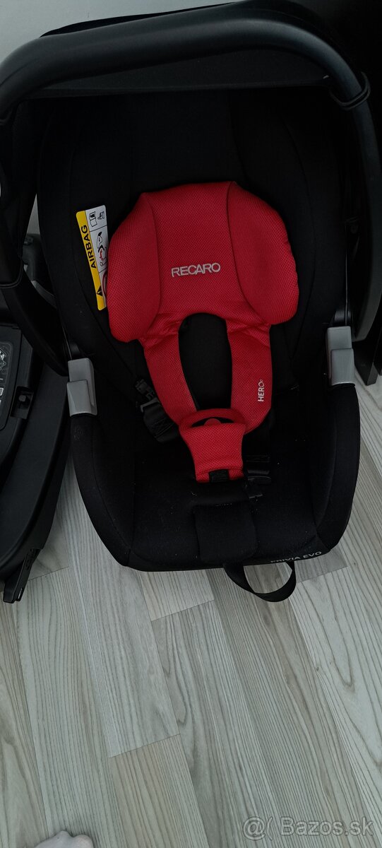 RECARO vajíčko