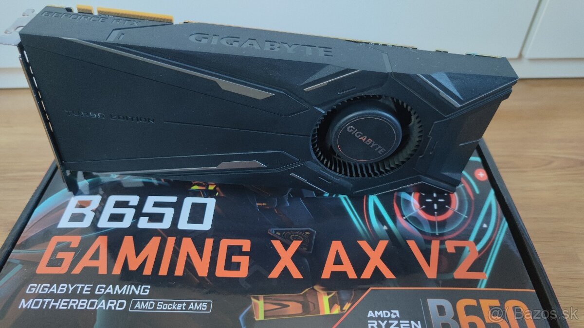 GIGABYTE GeForce RTX 2080 Ti TURBO 11G