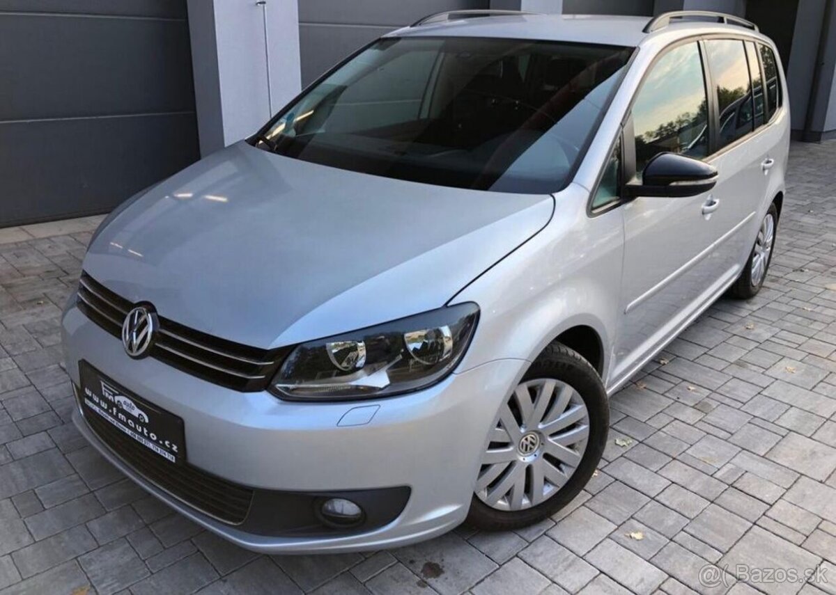 Volkswagen Touran 1.2 TSI benzín manuál 77 kw