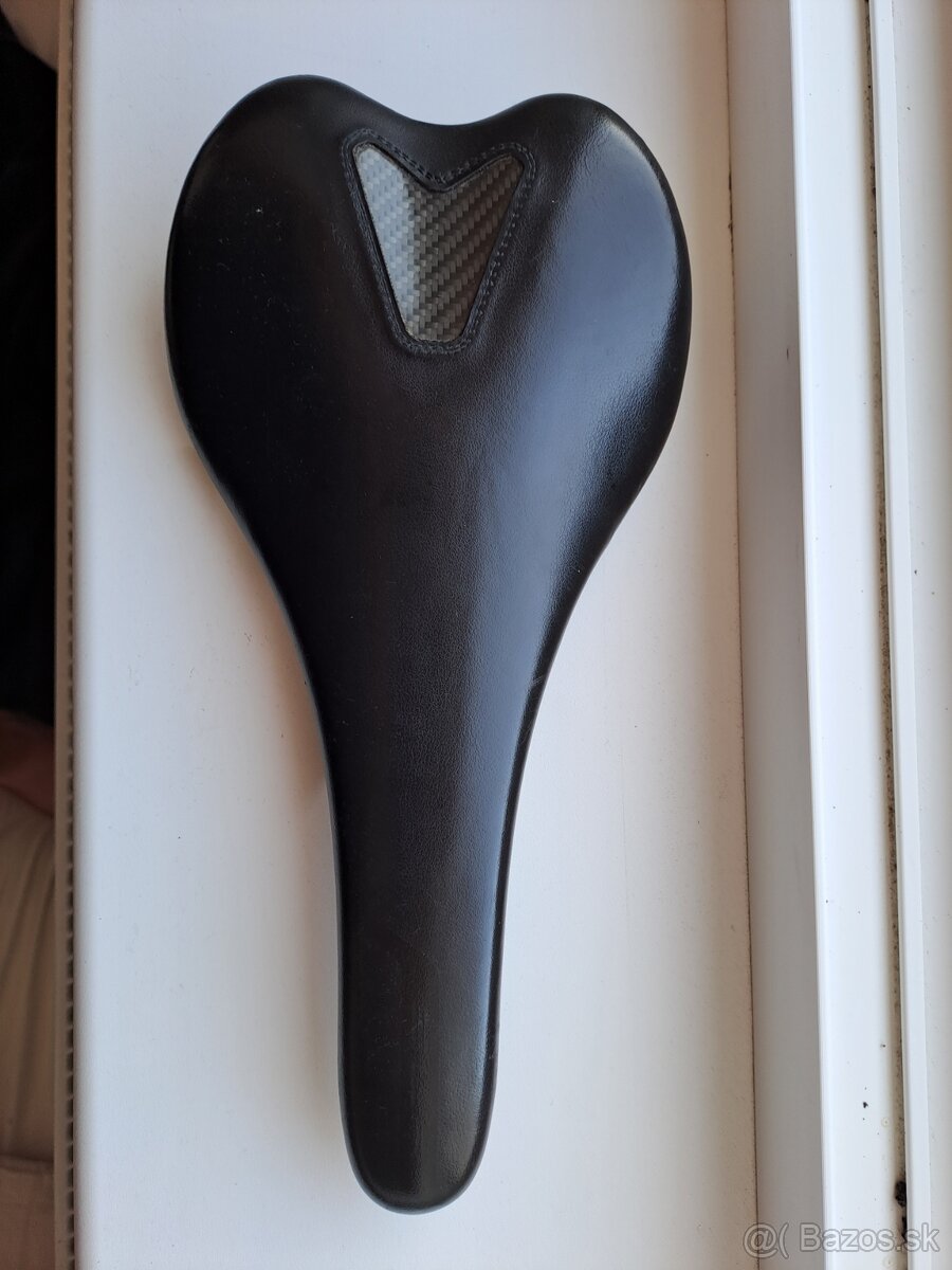 Sedlo Selle Italia SLR Carbon