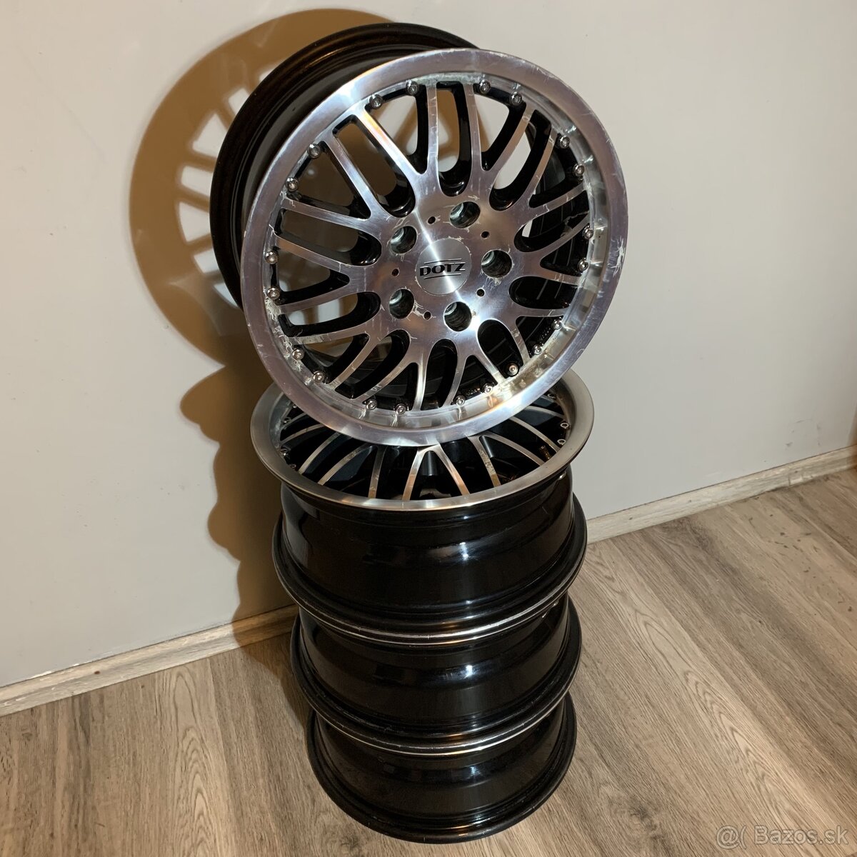 Disky DOTZ MUGELLO 6,5x15 5x114,3 ET35 Ø71,6