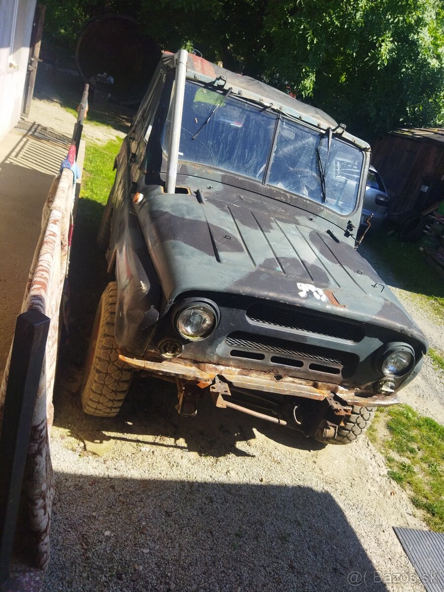 Uaz 469