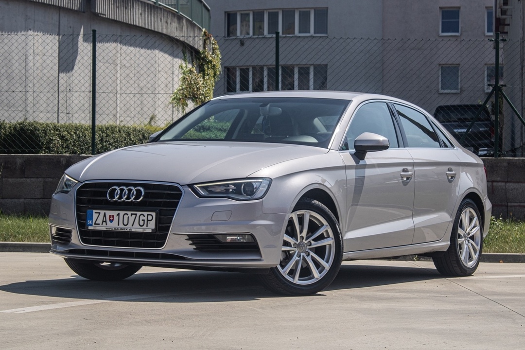 Audi A3 / Limuzína