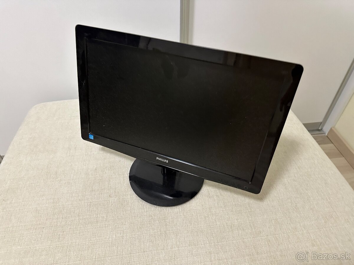 LCD Philips HD monitor