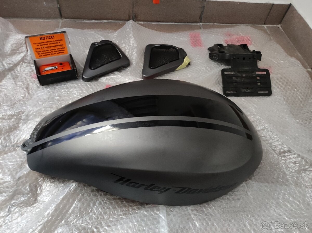 Harley Davidson Night rod  AirBox