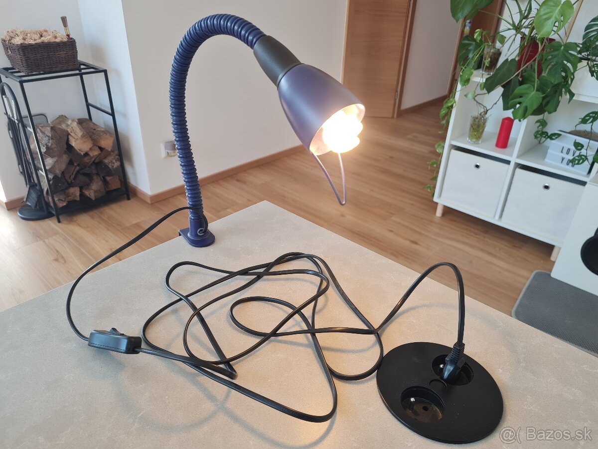 Ikea Robin modrá lampa so svorkou