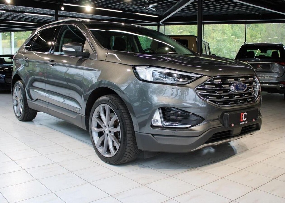 Ford Edge 2.0 Bi-Turbo AWD Titanium nafta automat