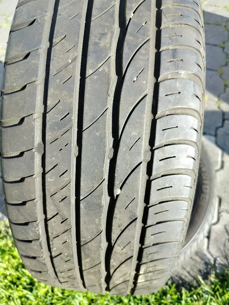 Predám 2 letné pneumatiky 195/55 R15 85H Barum