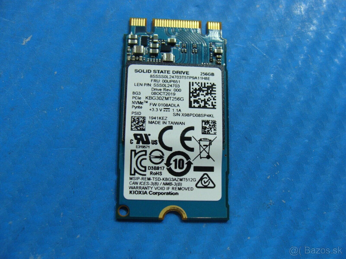 Lenovo ThinkPad E14 Kioxia 256GB SSD M.2 NVMe 00UP651 SSS0L2