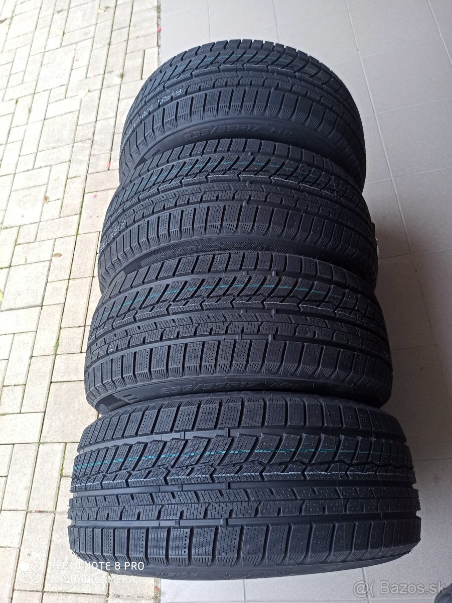 zimne pneu 235/55 R17