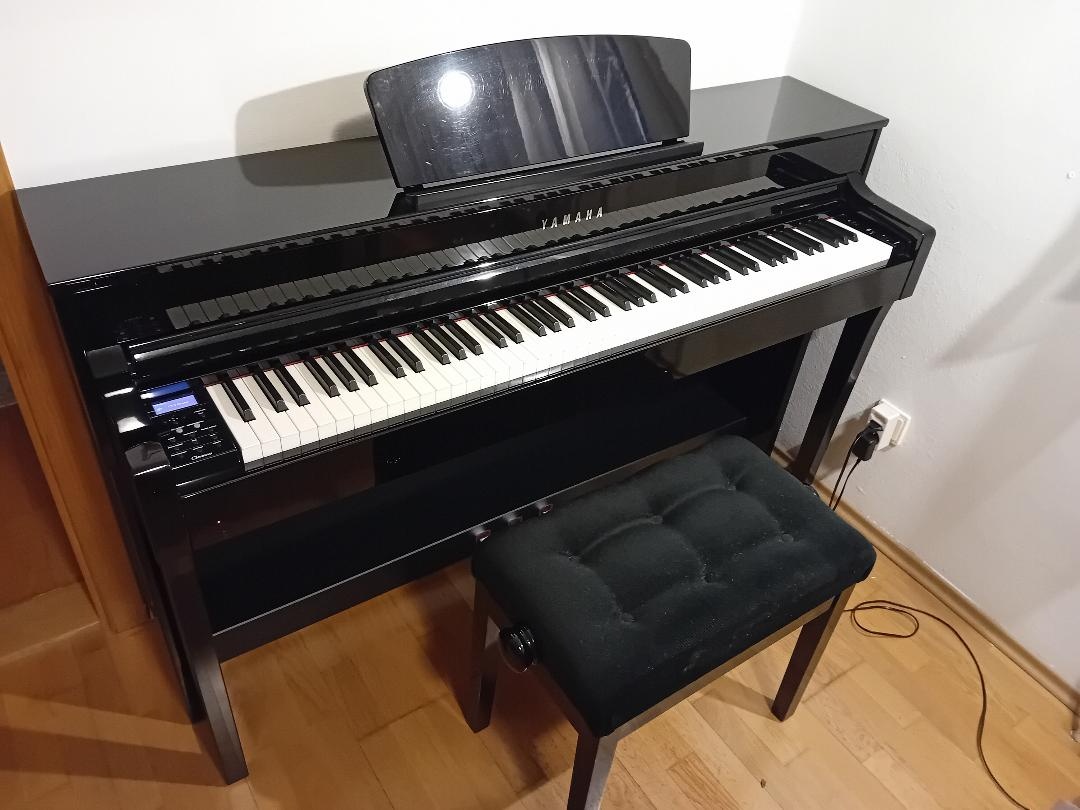 predám klavír Yamaha CLP 635