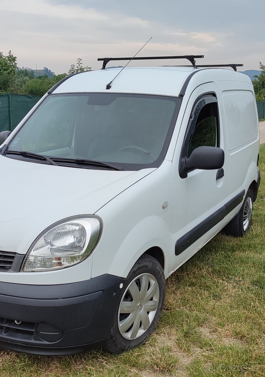 Strašný nosič Renault Kangoo