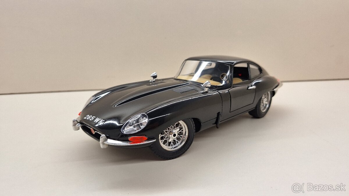 1:18 JAGUAR E COUPE