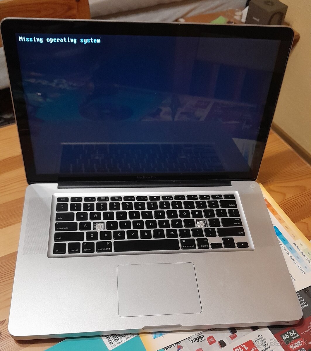 Macbook pro 2010 -i5, 4GB, 320GB, 15,4"