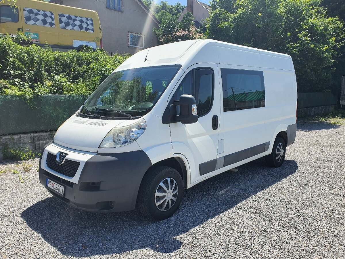 PEUGEOT BOXER 2.2 HDI  6 miestna