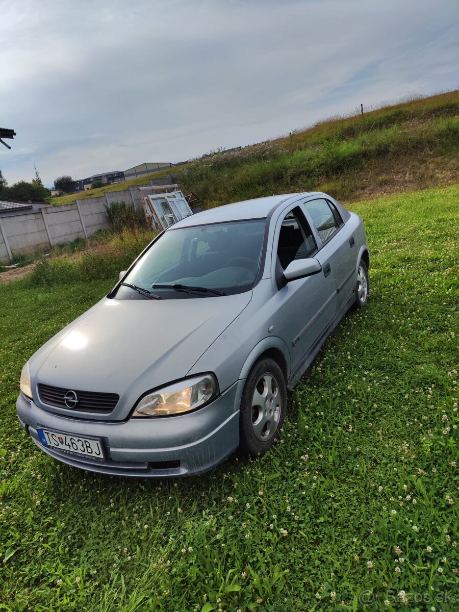 Opel Astra 1.6 74kw