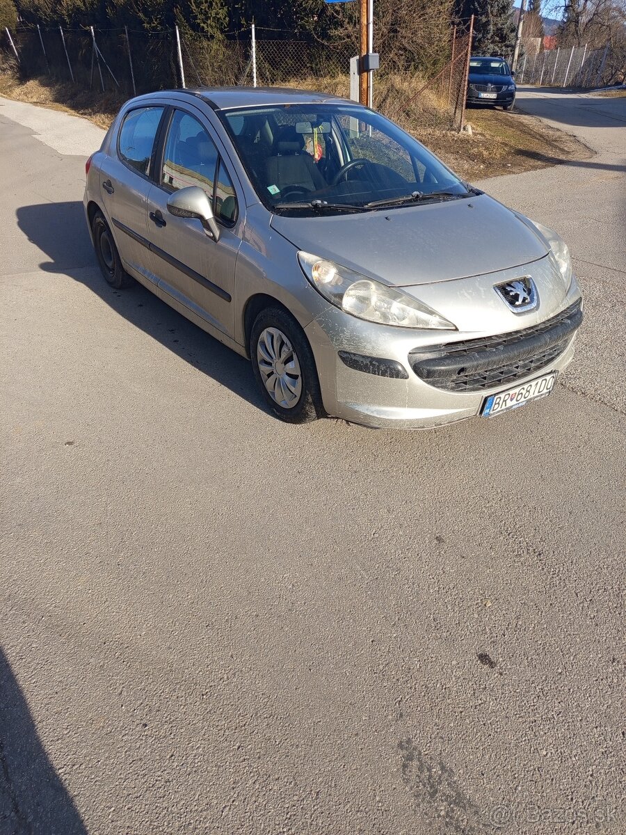 Predám Peugeot 207 1.4 LPG rv2009