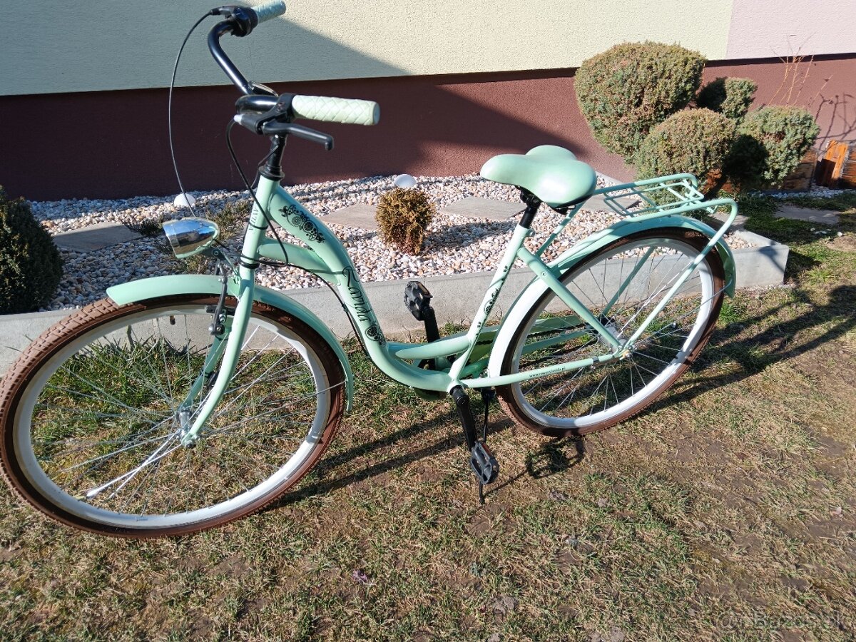 Predám  krásny dámsky retro bicykel