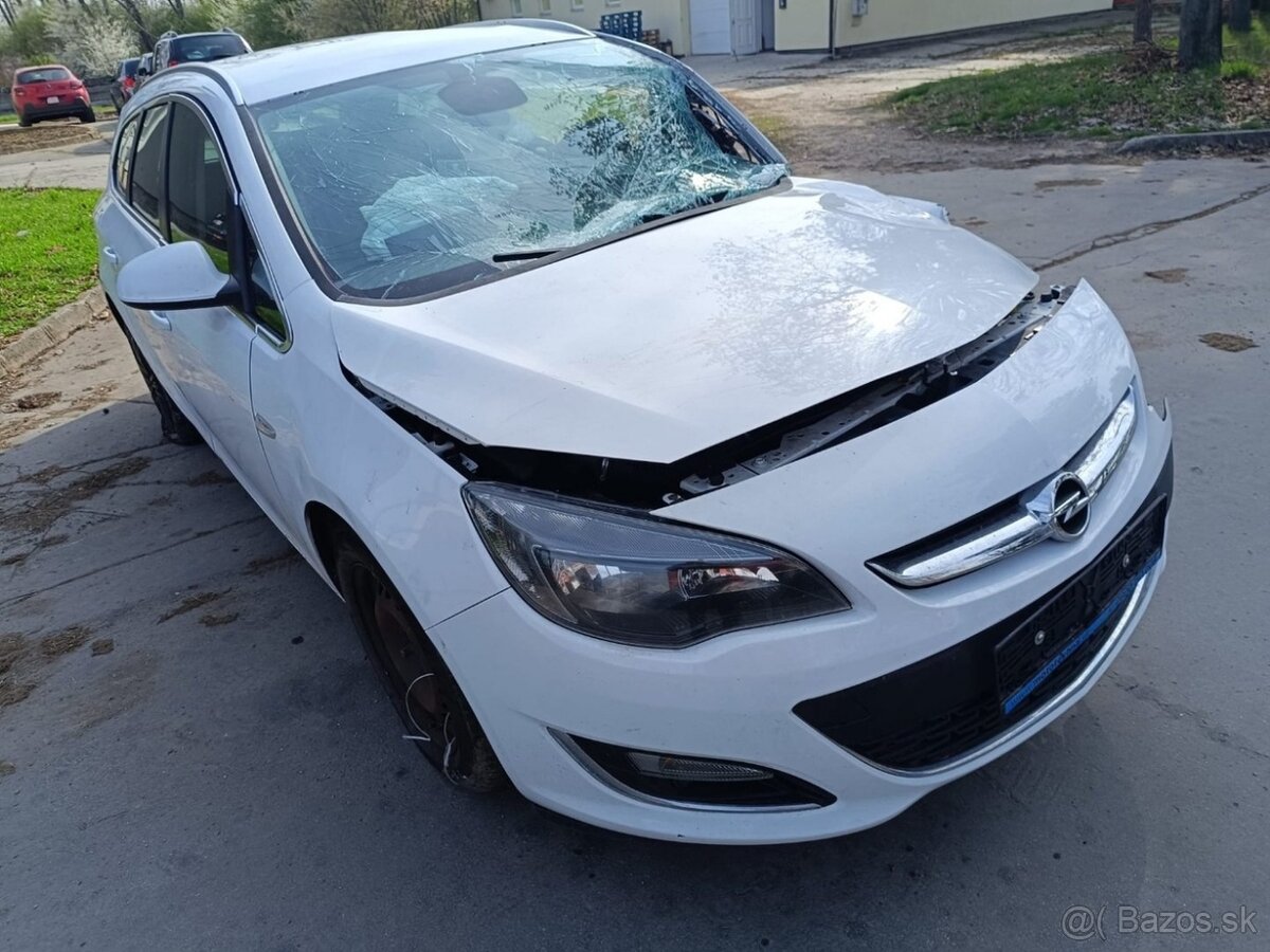 Opel Astra J 1.4T kód motora A14NET