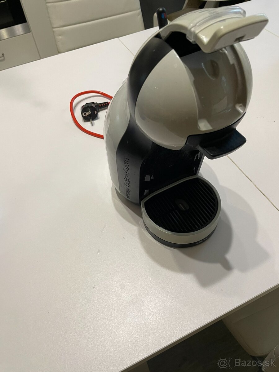 Kávovar Dolce Gusto