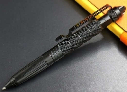 KUBOTAN tactical pen