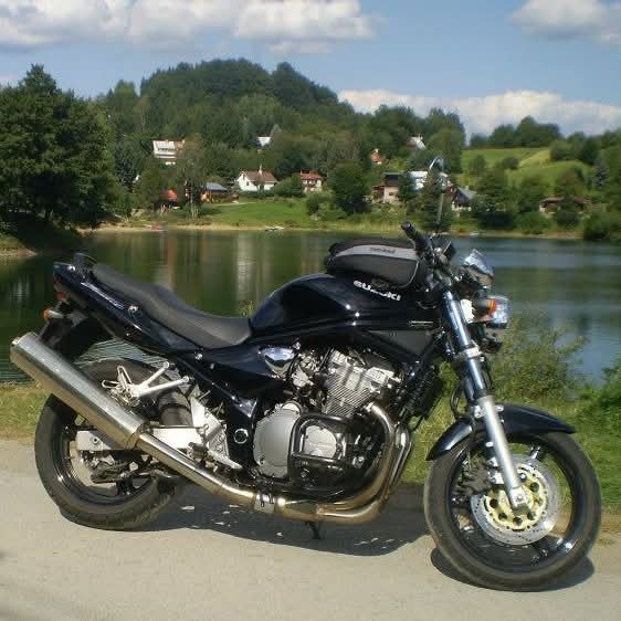 Suzuki GSF 600