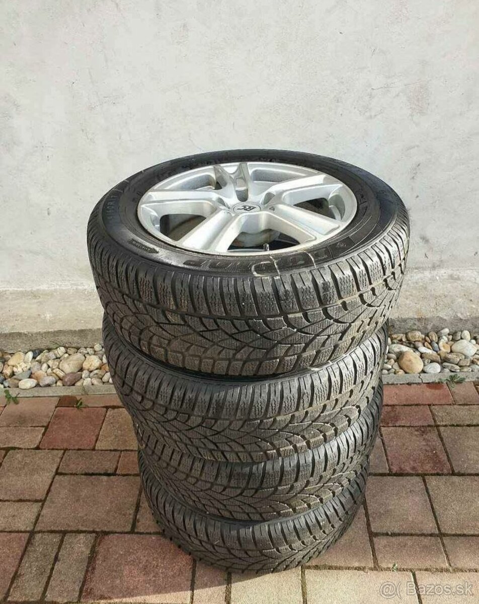 Zimne pneu Dunlop s diskami 17"