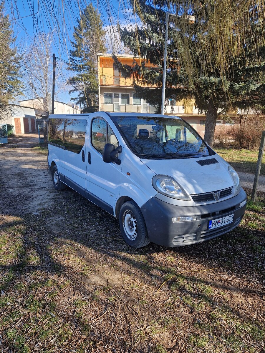 Predam opel vivaro