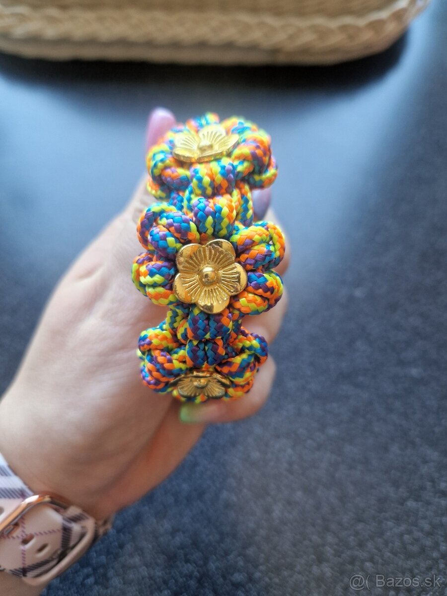 Paracord náramok