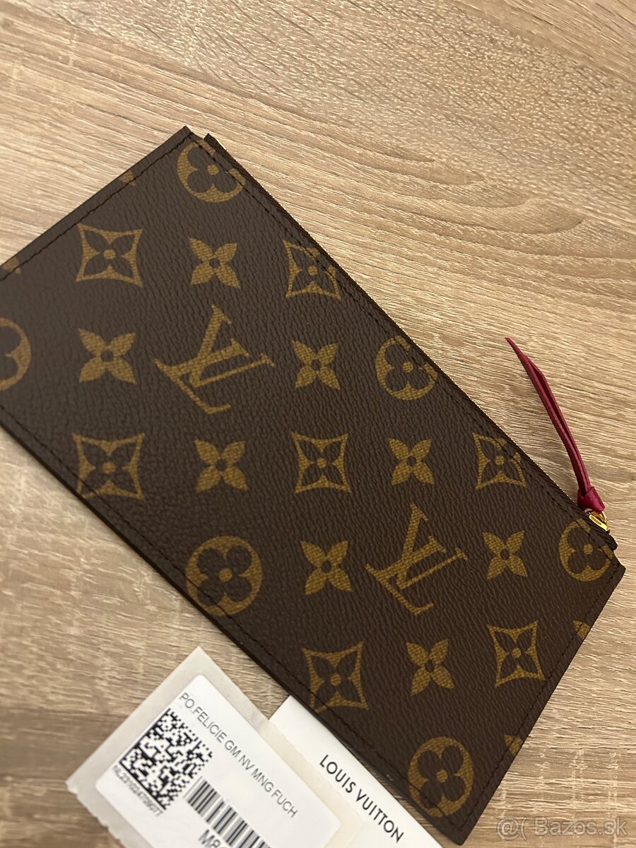 Louis Vuitton Pochette