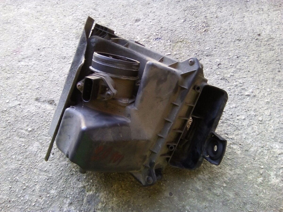 Airbox audi a4 b7 2.0 tdi