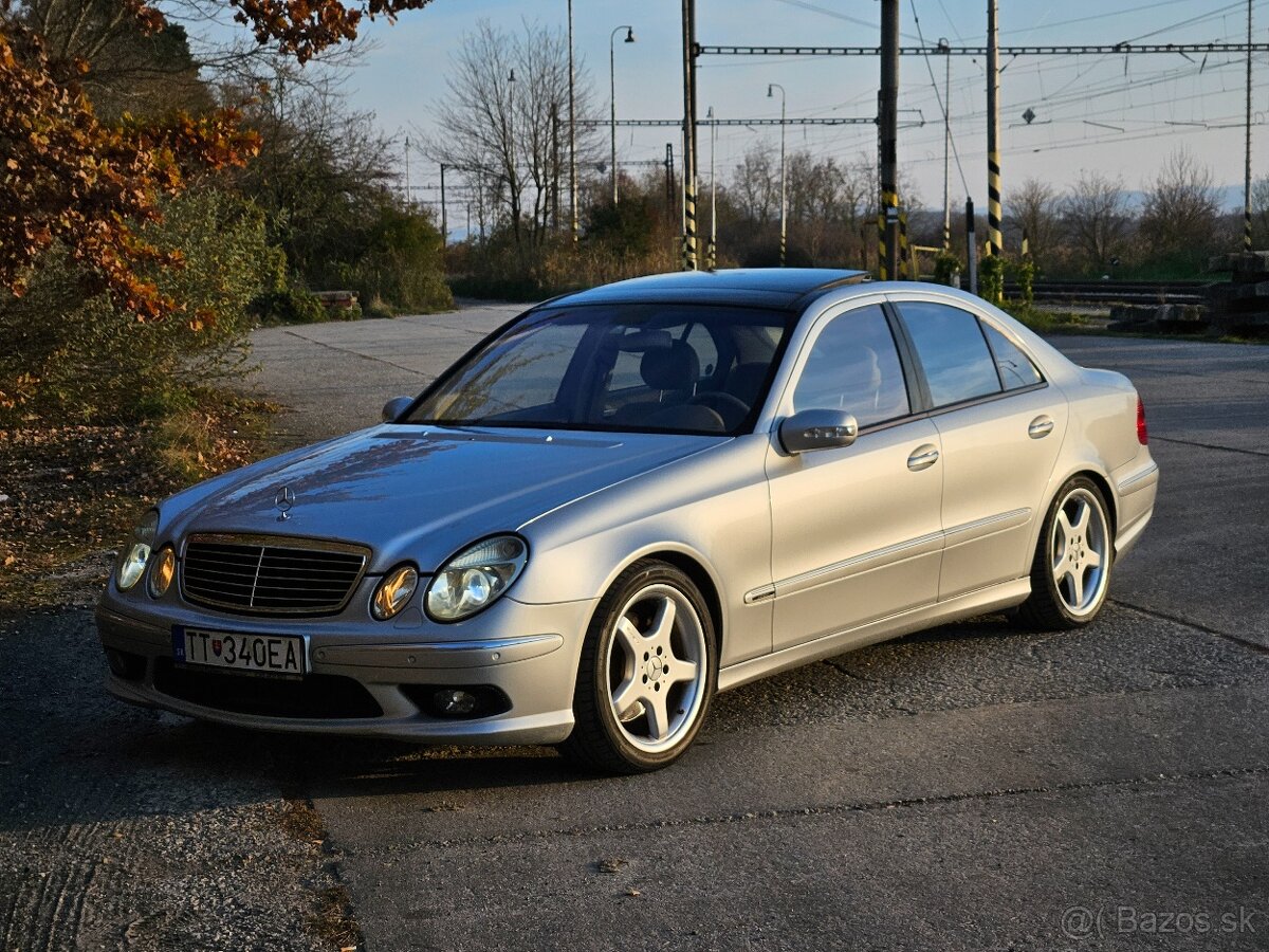 Mercedes Benz E500 W211