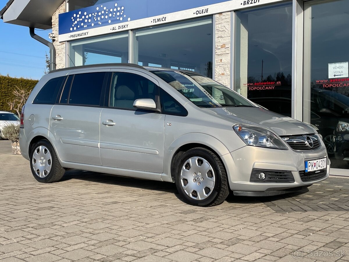 Opel ZAFIRA Benzín