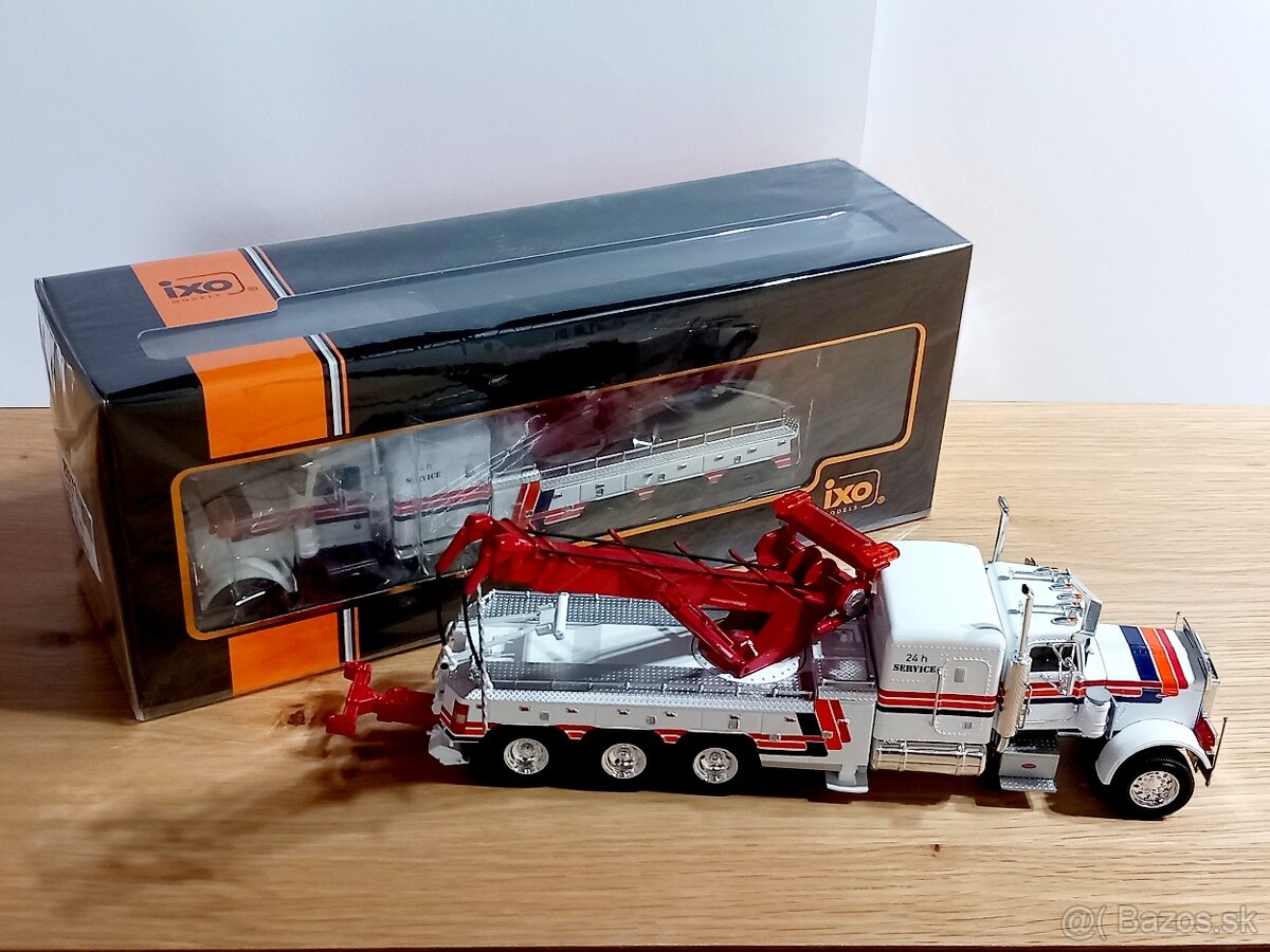 PETERBILT 359 Wrecker 1:43