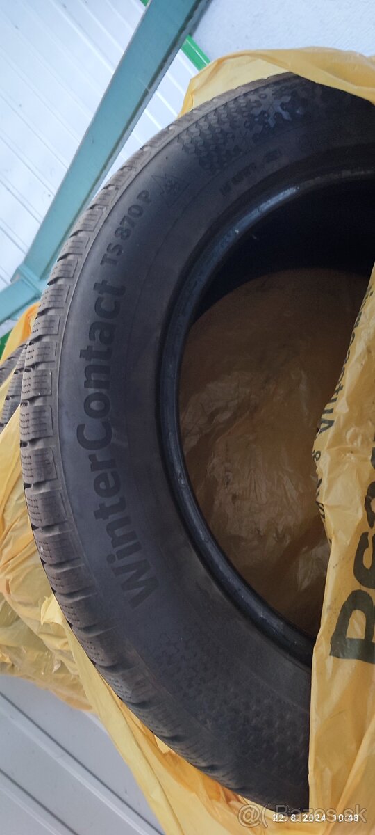 CONTINENTAL 255/55 R18 pneu