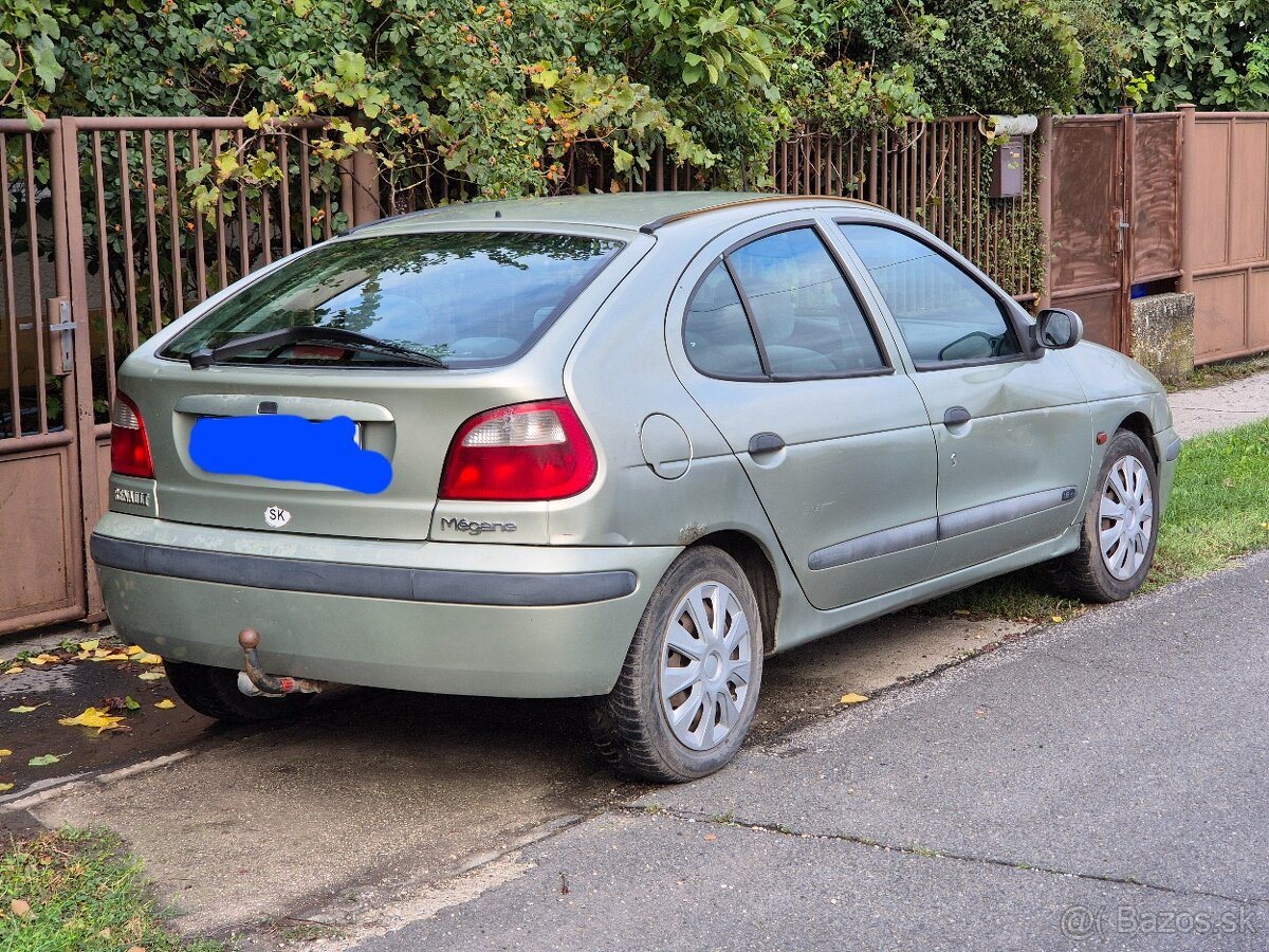 Renault Megane 1.6 benzin 1999 320 tisíc km