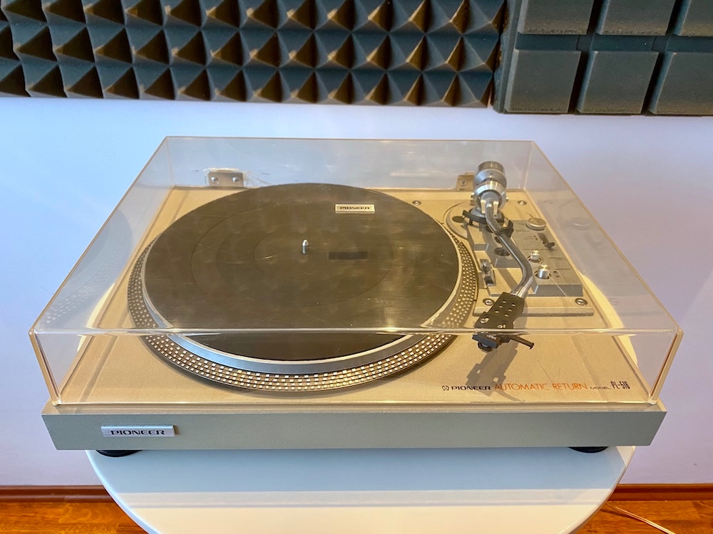 Gramofón Pioneer PL-516