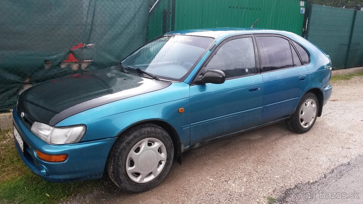 Corolla E10 predám náhradné diely 1992-1996