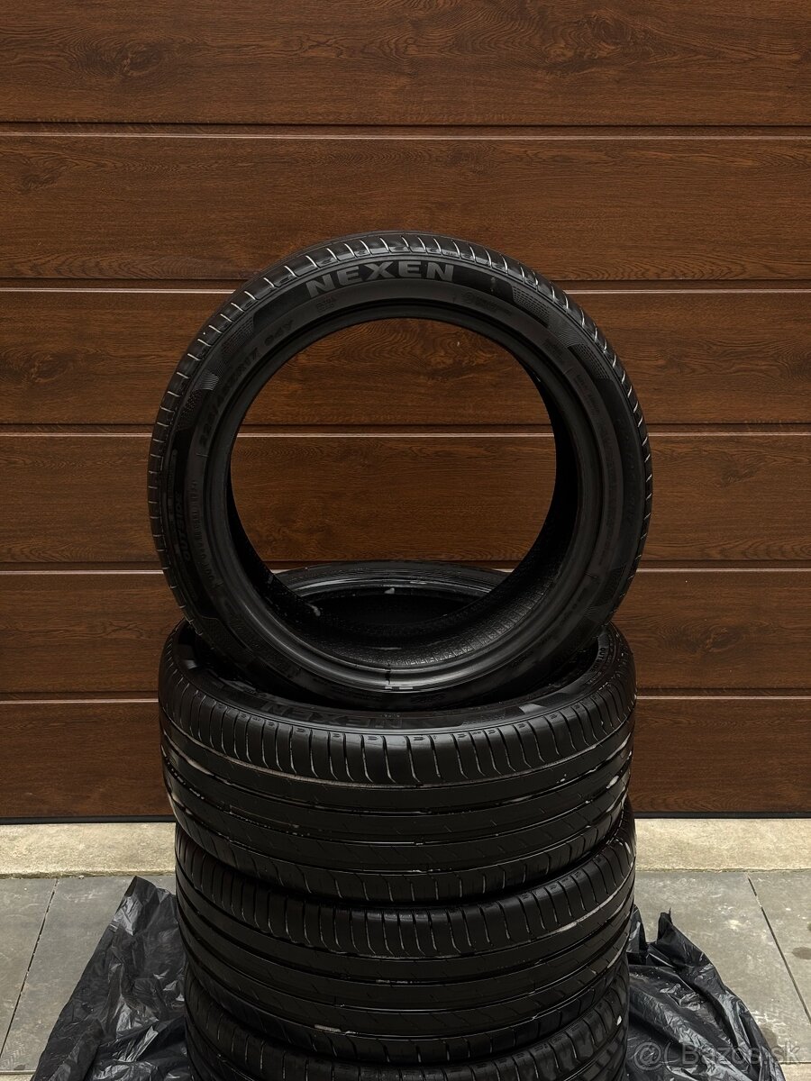 Nexen 225/45 R17