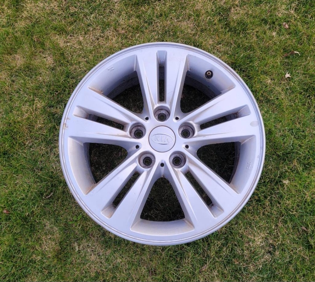 Kia R16 5x114,3