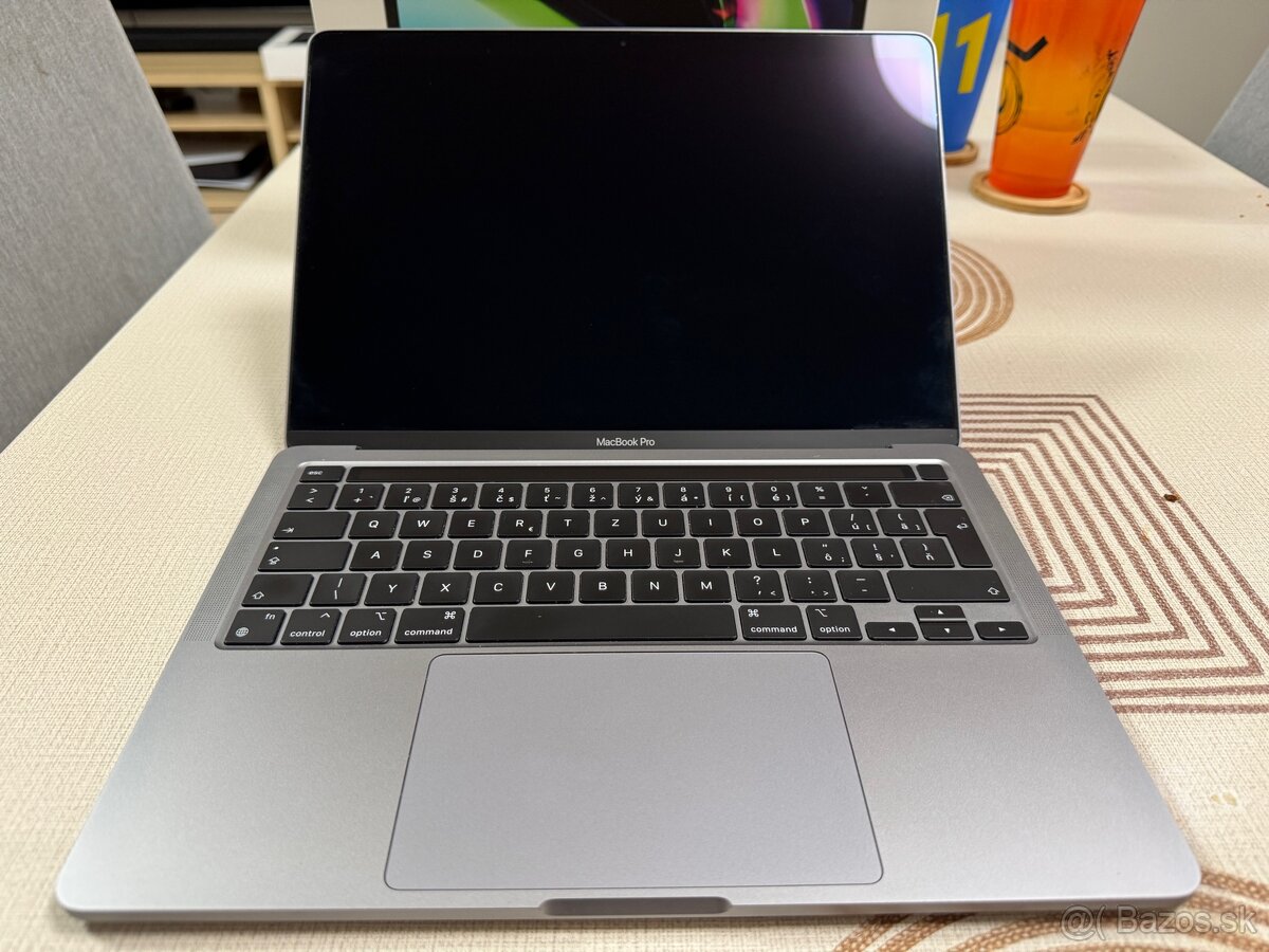 MacBook Pro 13" M1 8/256 GB