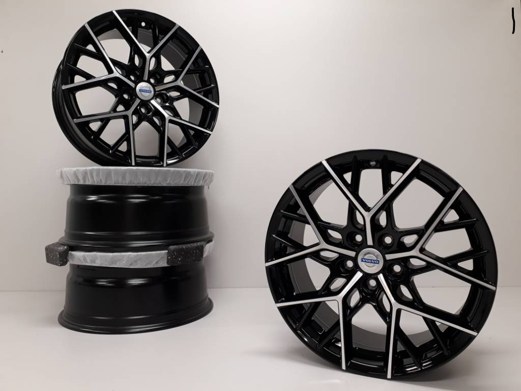 Ford Ecosport, Edge, Focus, Volvo alu disky 5x108 R18 8J