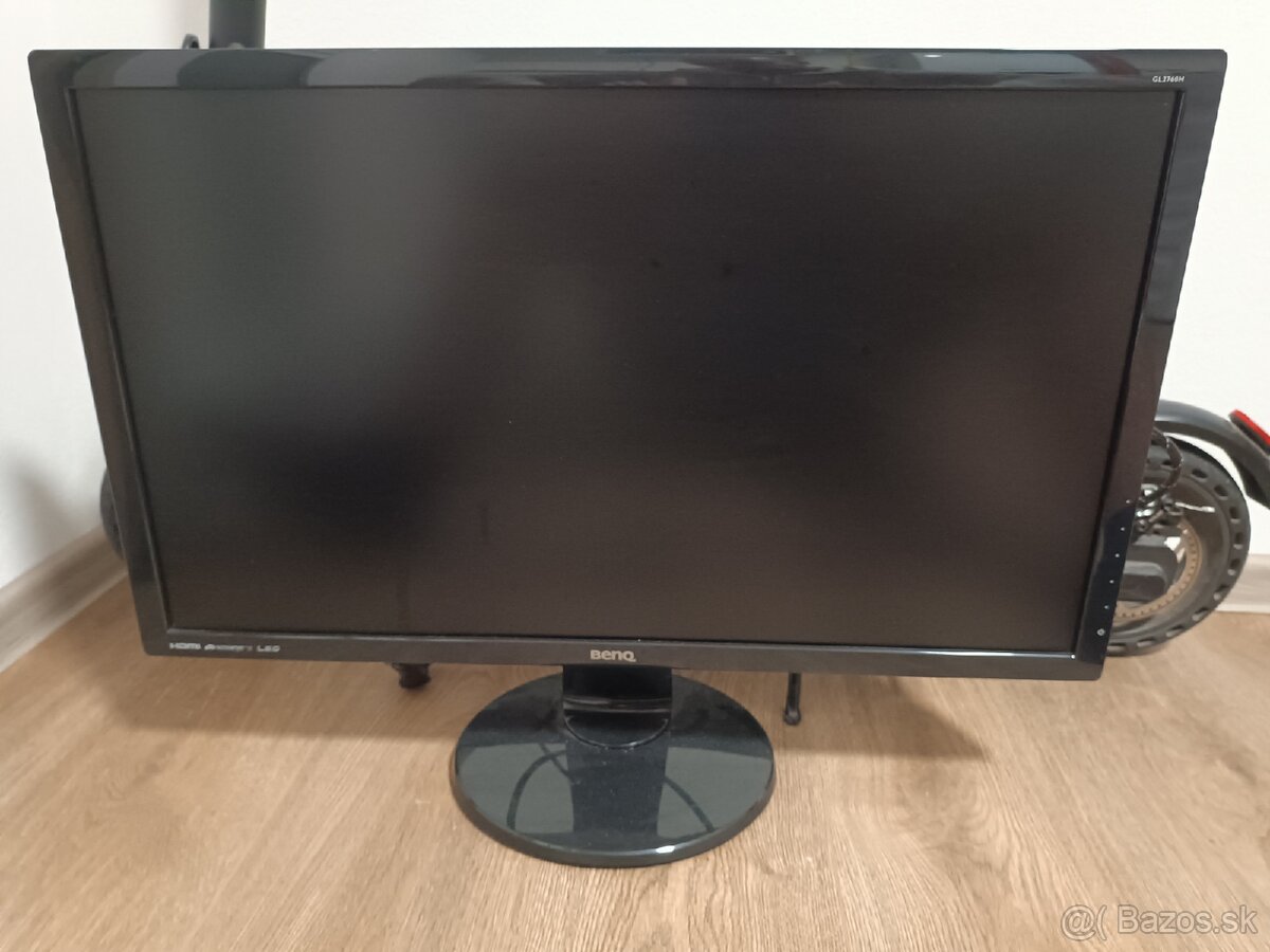 monitor Benq 2760T