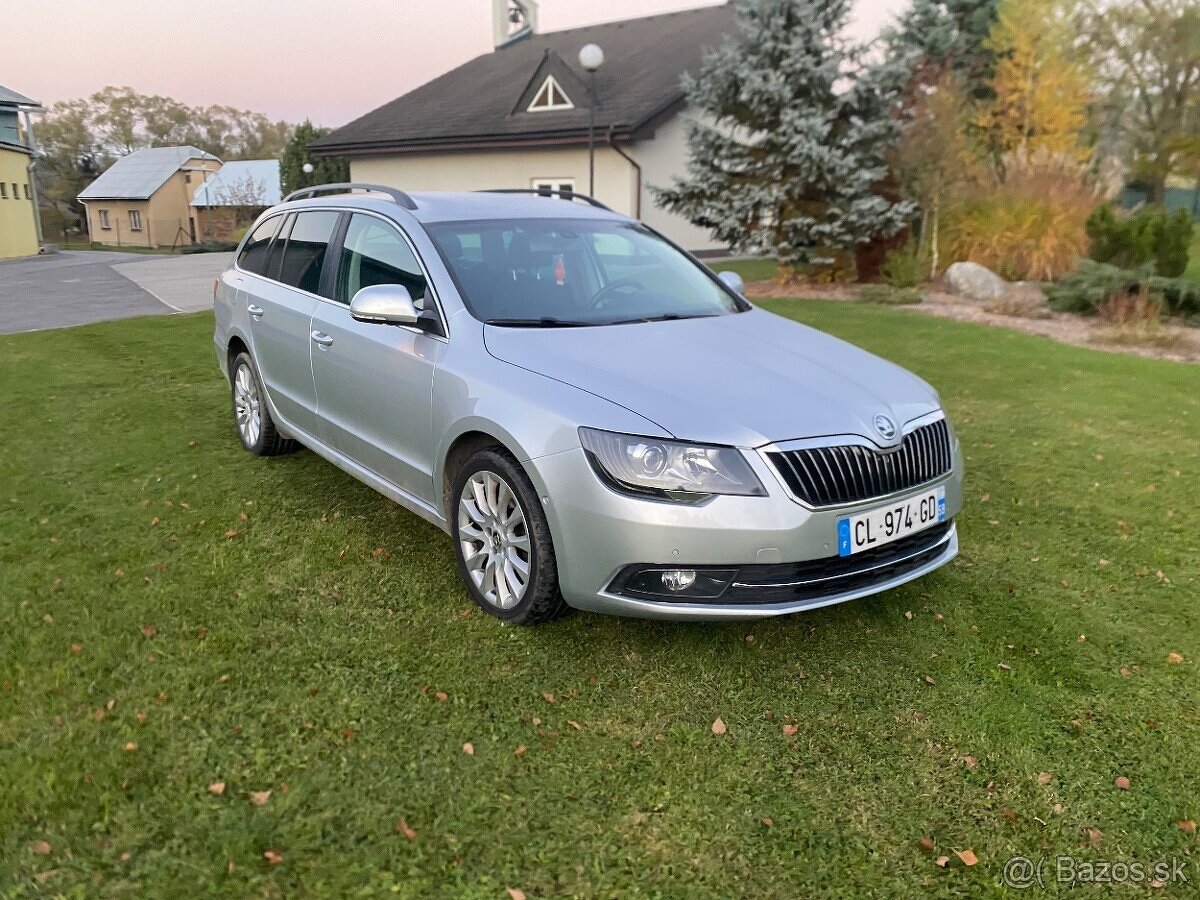 Skoda Superb 2.0tdi,dsg,cuvak,el. kufor,serviska,new rozvody