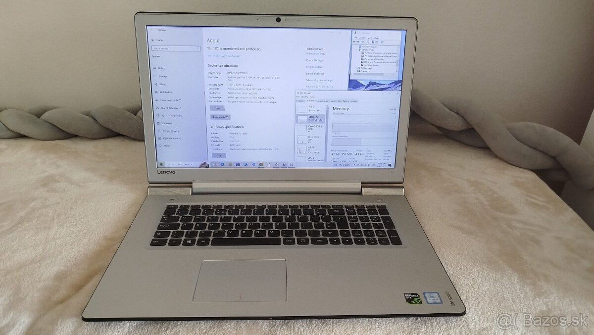 Lenovo 17,3"  IdeaPad 700