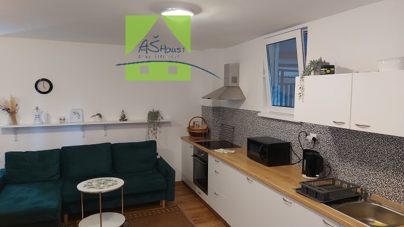 PREDAJ - 2,5-izbový apartmán- BA II. - Podunajské Biskupice